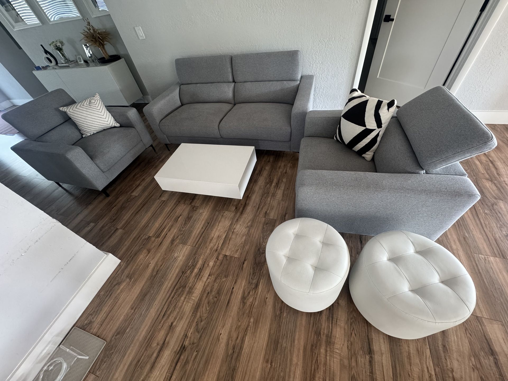 Sofa Set