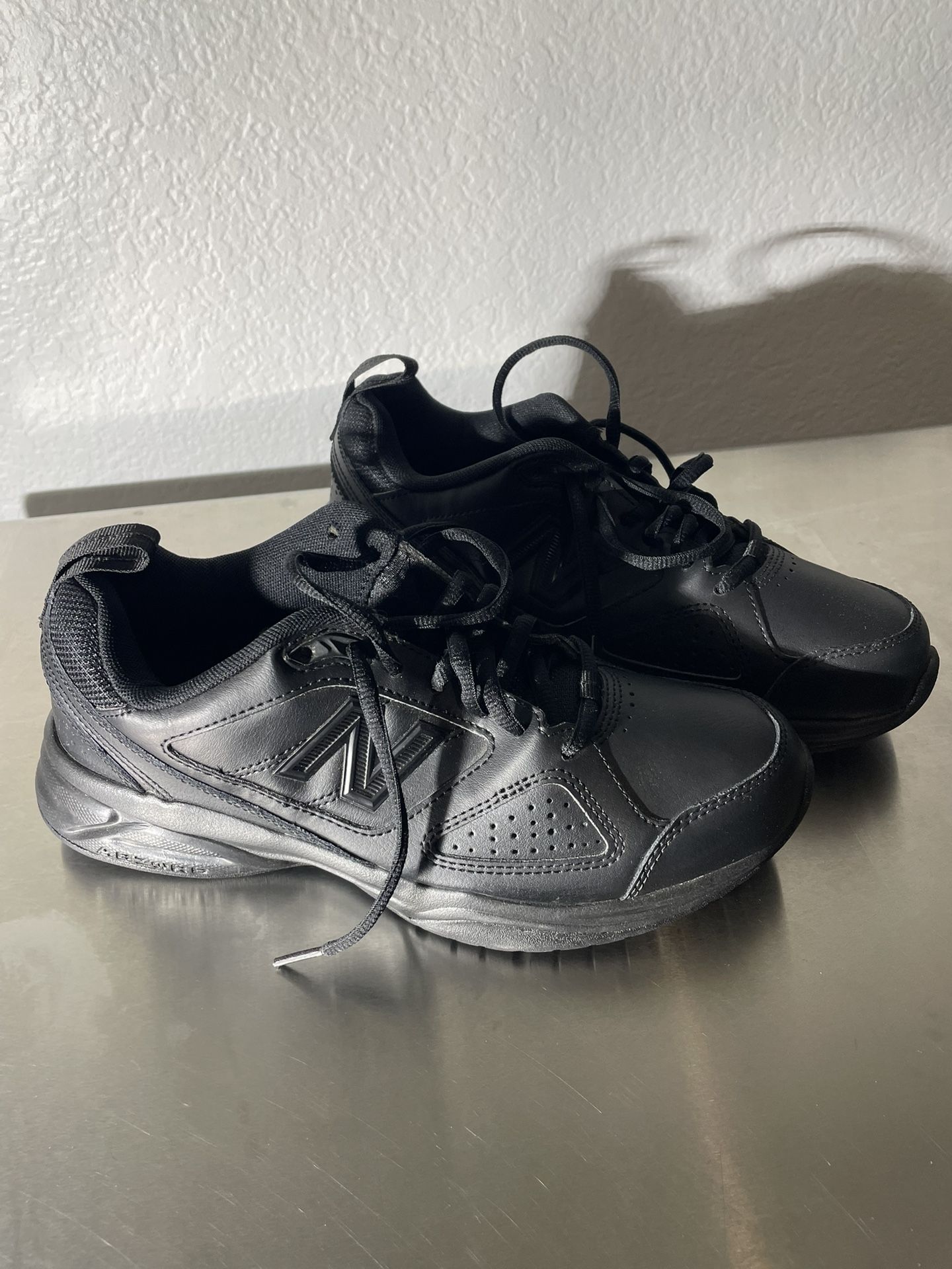 New Balance Woman 8.5