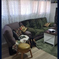 Living Room Couch With Recliners 