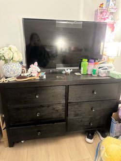 Black Wood 6-Drawer Double Dresser