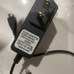 5V 3A Power Adapter Wall Charger AC 100-240V 50/60 HZ DSM-0530