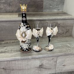 Champagne Bottle And Glasses / Quince 