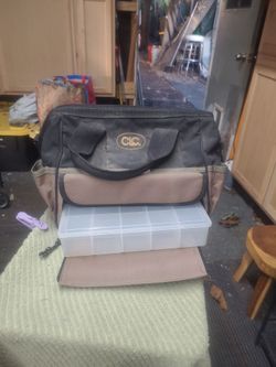 CLC Tool Bag with Plastic Parts Organizer