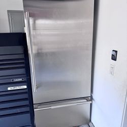 JENNAIR FRIDGE 36” BUILT IN $10K