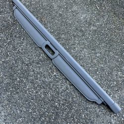 Jeep Grand Cherokee Rear Storage Cover 
