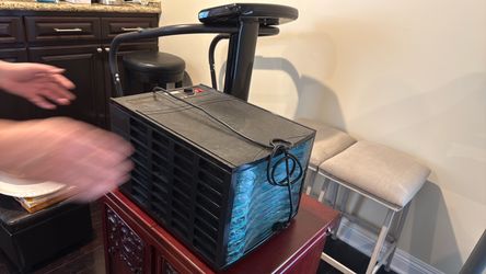 Food Dehydrator with Multiple Trays