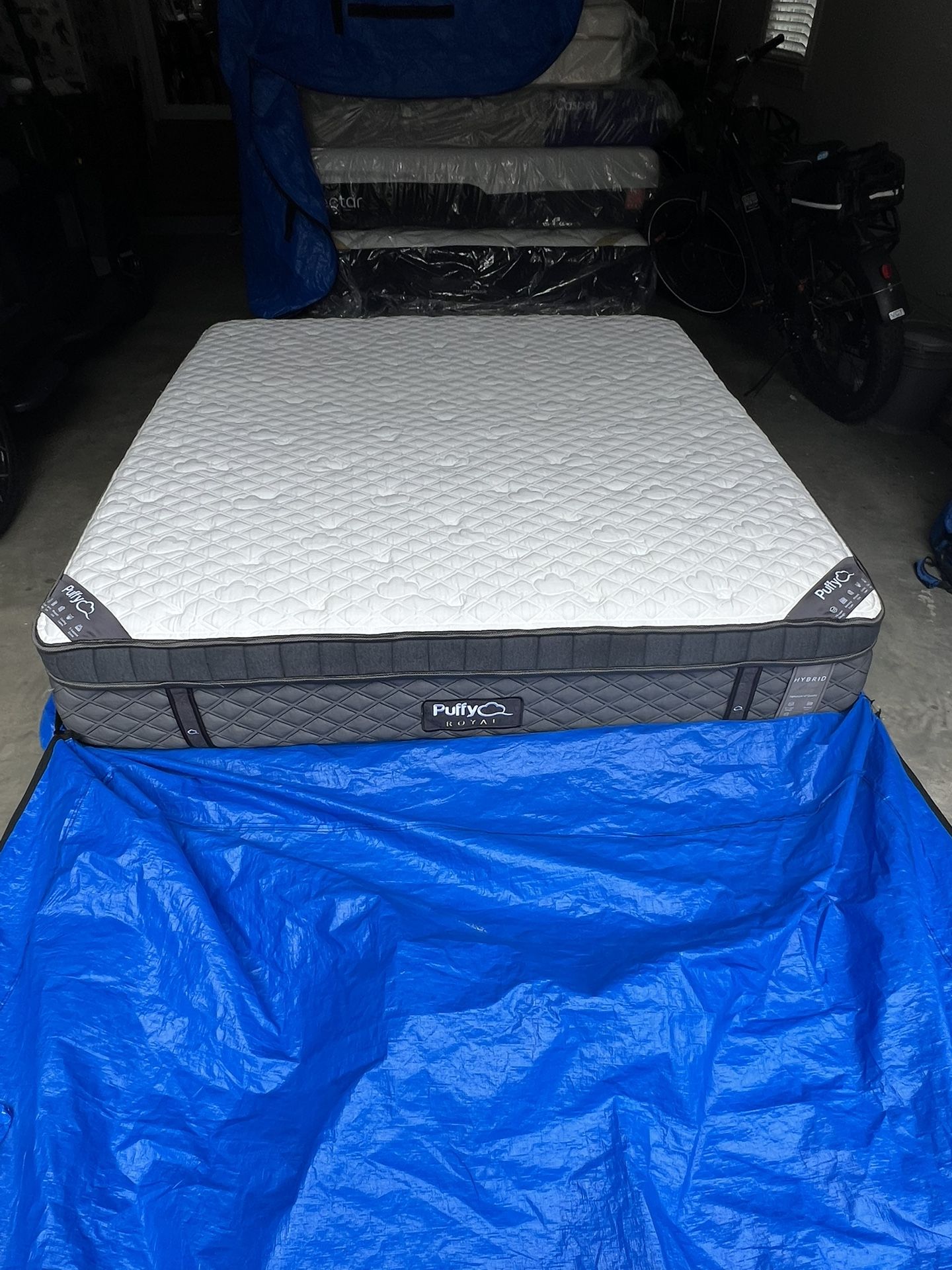 🔥 Puffy Royal Hybrid King Mattress, Free Delivery available!🔥