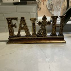 Faith Table Decor