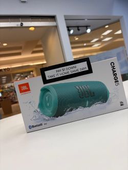 JBL Charge 5 Bluetooth Speaker New 