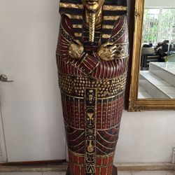 Life size Kit Tut Egyptian Storage Coffin 