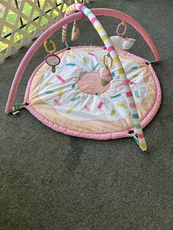 Carter’s Sweet Surprise Activity Play Mat