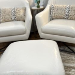 Set of 2 Accent Chairs W/ Ottoman