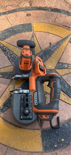 RIDGID 18V Compact Band Saw (Tool Only)