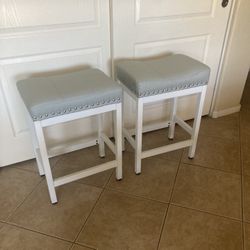 Stool-White And  taupe green