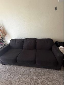 Pullout bed couch