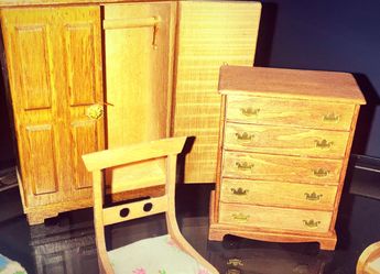 Dollhouse Miniature Furniture