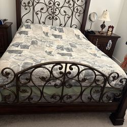 Queen bed room set