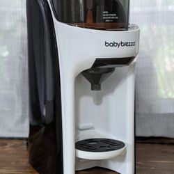 Baby Brezza Formula Advance Pro