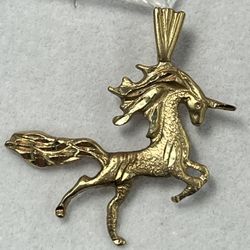 14k Unicorn Pendant