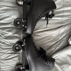 Skates size 9 