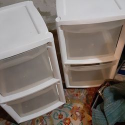 2 Drawer 2 Cart With Wheels Storage Containers $25.00 Cash Only (Serious Buyers)