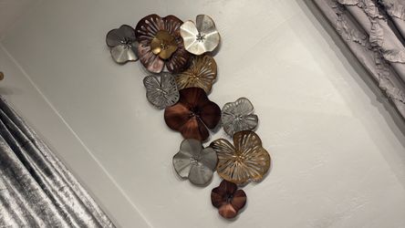 Metal Floral Wall Decor. Large, lightweight, beautiful