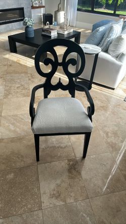 Elegant Designer Accent Chair
