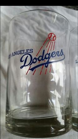 Dodger Glass Set