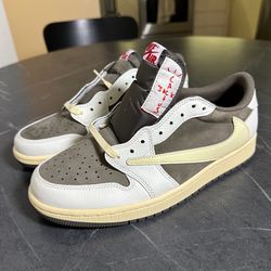 Nike Air Jordan 1 Low x Travis Scott Reverse Mocha – Sail/University Red Sneakers