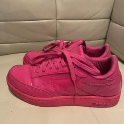 Cardi B reeboks pink size 5