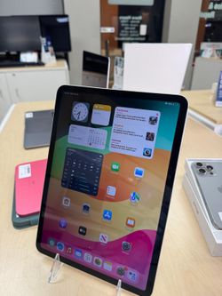 iPad Pro 11" 4th Gen 2022 128GB Storage Cellular