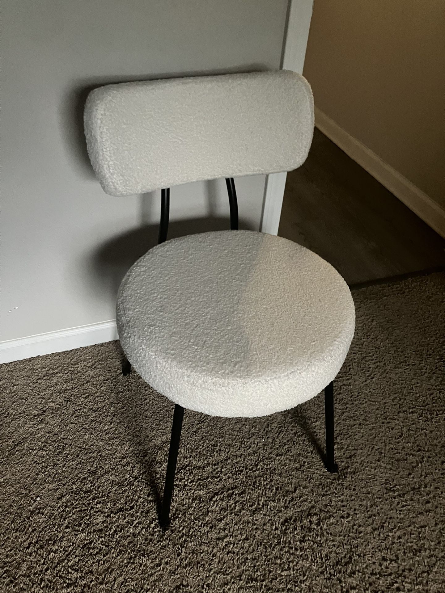 Accent Chair