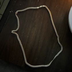 Silver cuban chain