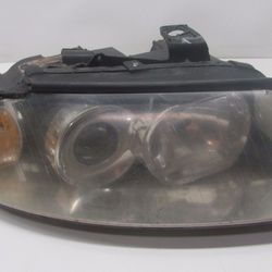 KM510345 02-04 AUDI A4 XENON RIGHT SIDE HEADLIGHT LAMP NOT WORKING FOR PARTS OEM
