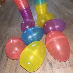 Huevos grandes de pascua 12 puedas por $6