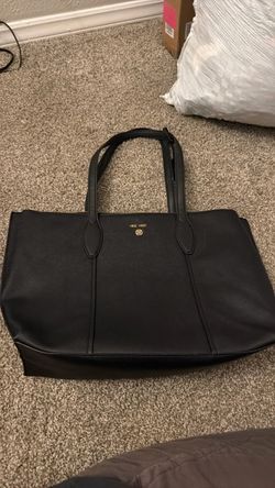 Nine west women’s work bag - has a laptop compartment