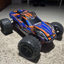 Traxxas Rustler 4x4 VXL