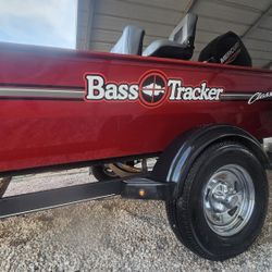 2020 16' BASS TRACKER w/ Trailer