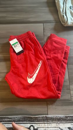 Nike NWT joggers size youth XL