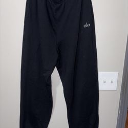 Alo Sweats 
