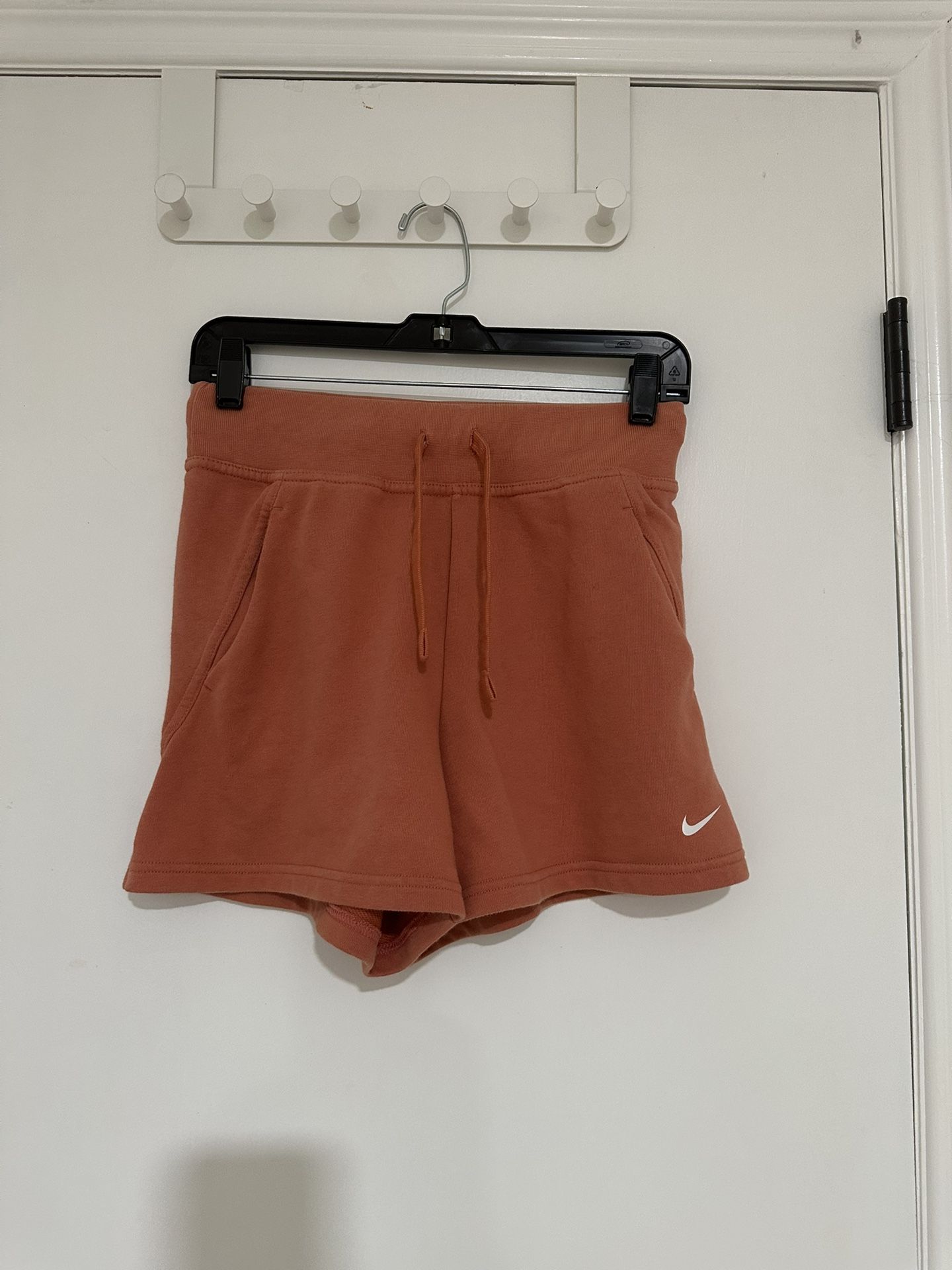 Nike Sportswear Phoenix Fleece High Rise Loose Fit Shorts !