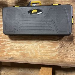 Plano Parallel Limb Bow Case