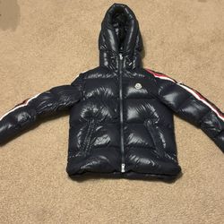 Moncler Puffer Jacket Navy Blue Size Medium 