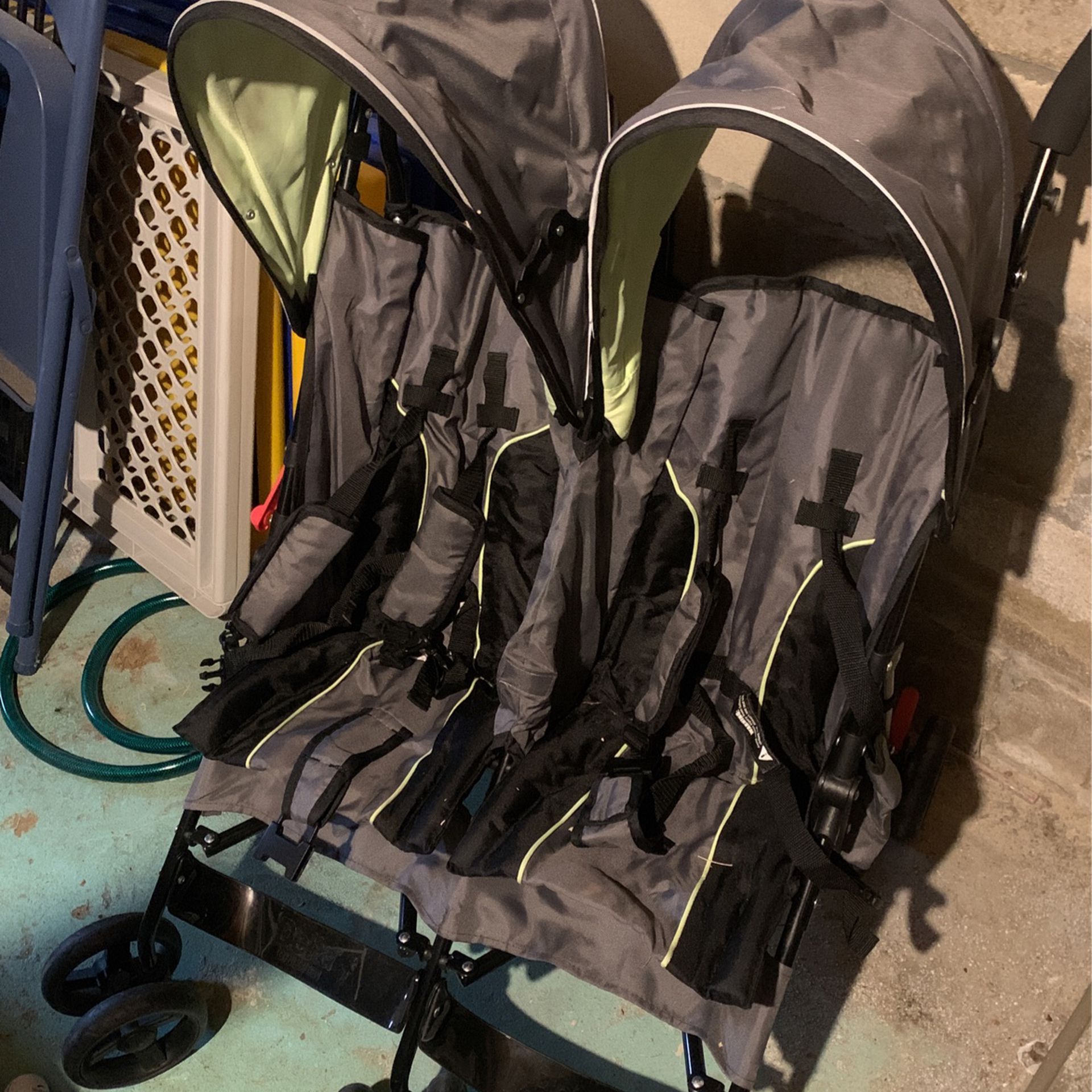 Double Stroller, Good For Traveling And Airport
