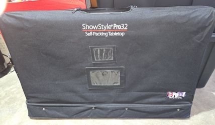 ShowStyle Pro32 Self-Packing Tabletop