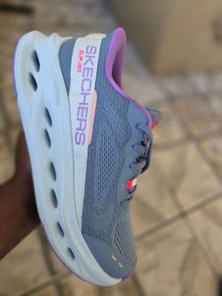 Skechers Slip-Ins Sneakers - Women - 7.5