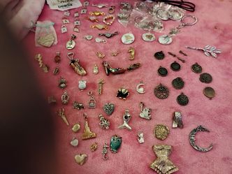 Large Mixed Jewelry Charm Lot