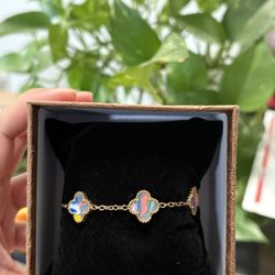 Marbled Clover bracelet