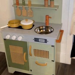 Originally $70 ! UNIQUE VINTAGE WOODEN KITCHEN! 