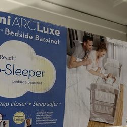 m’s Reach Mini Ezee 2 in 1 Co-Sleeper Bedside